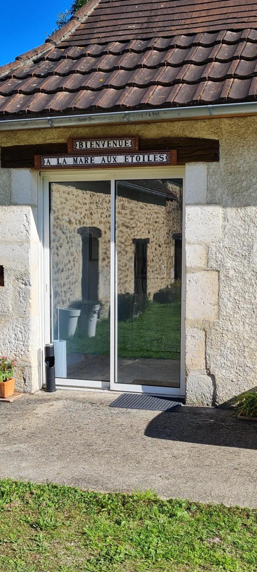 Hotel La Mare Aux Etoiles La Douze Exterior foto